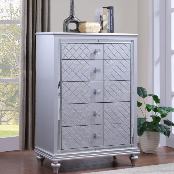 Sebastian-SILVER CHEST