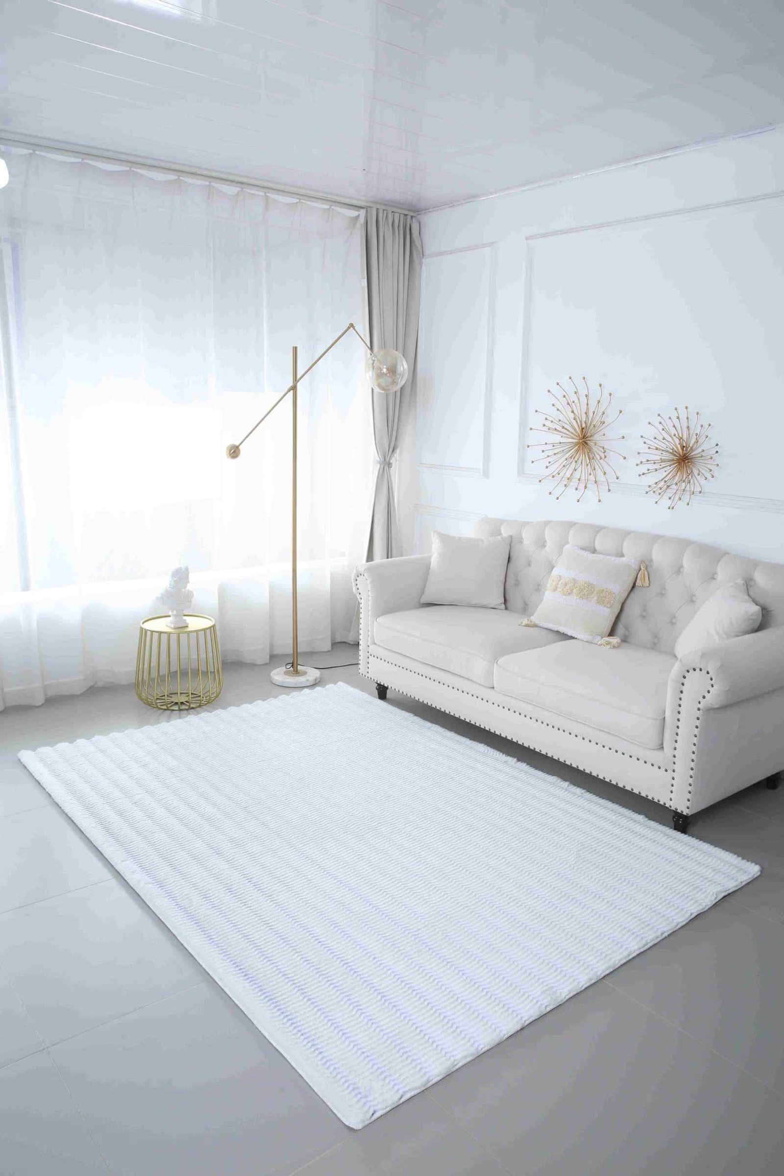 Flora-Shaggy-Blue-White-1-scaled-1