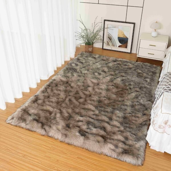 LUSH SHAGGY Rug