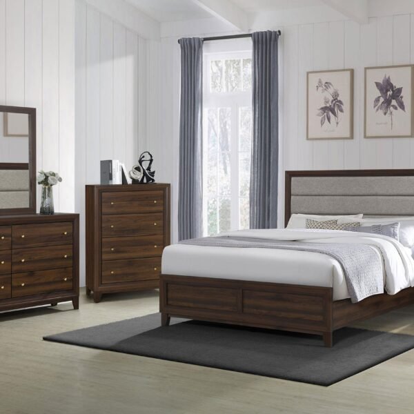 Welsley 5-piece Queen Bedroom Set Walnut